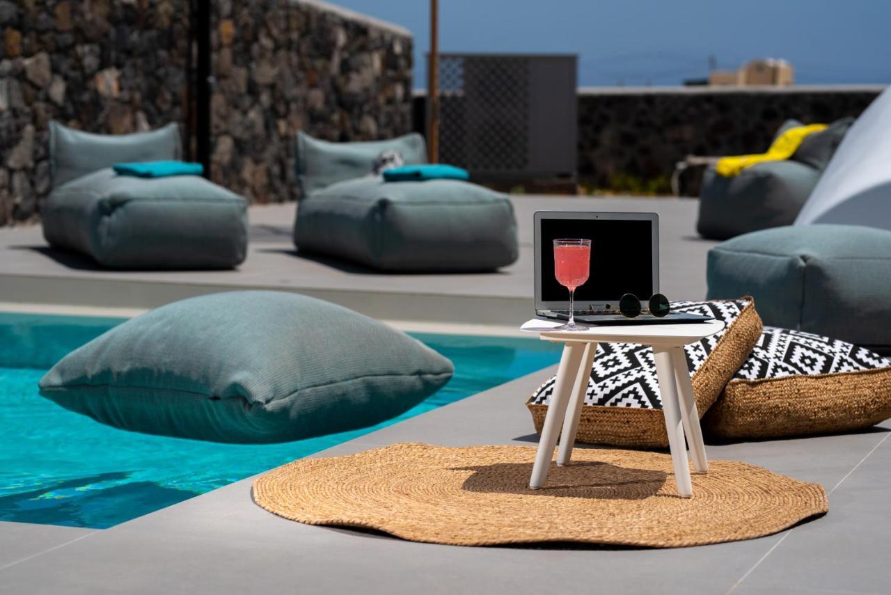 Modern Dome Homes Of Santorini بيريسا المظهر الخارجي الصورة